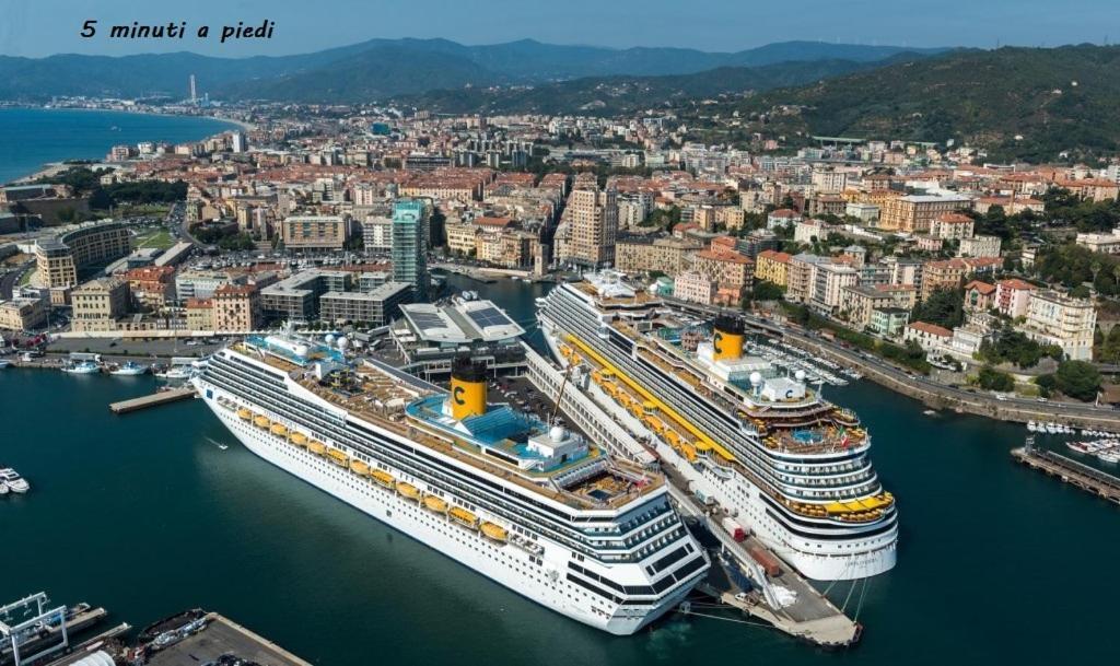 Appuntamento Al Porto Savona Exterior foto